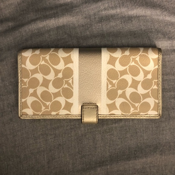 COACH WALLET - Picture 2 of 3